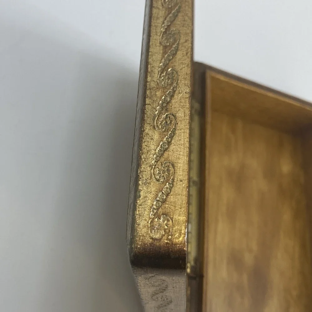 Vtg Handmade Italy Gold Leaf Wood Trinket‎ Box Franceso Boucher 